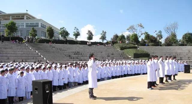 60642dae3d38bc4042514d138a3919e7.jpg 60642dae3d38bc4042514d138a3919e7.jpg